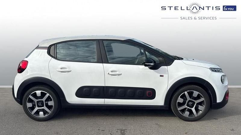 White Used 2018 Citroën C3 PureTech Hatchback | £8,095 (Fair price) - Image 1/4
