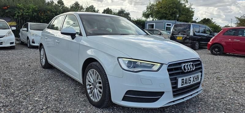 Used Audi A3 2015 White Hatchback
