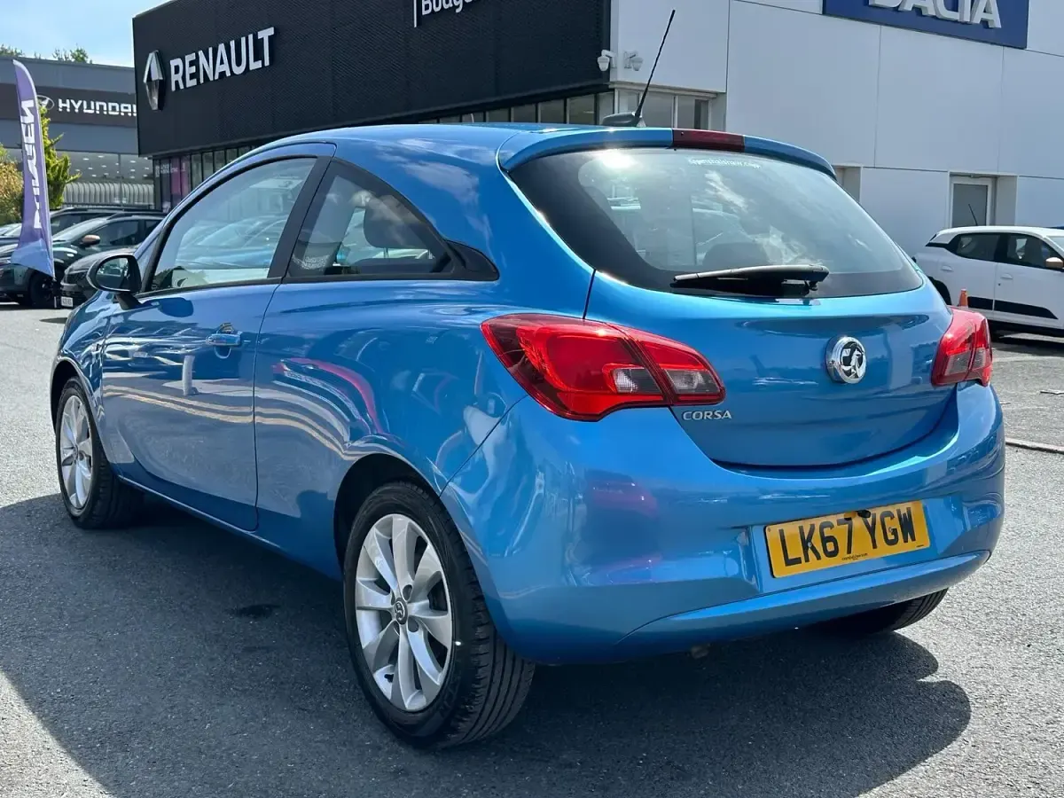 Used Vauxhall Corsa 75 HP (55 kW) 2017 Blue Hatchback