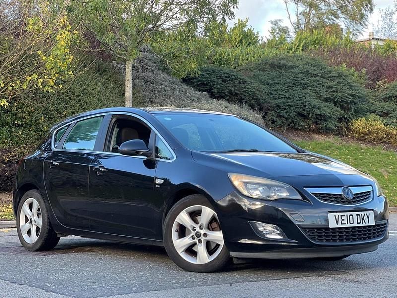 Black Used 2010 Vauxhall Astra SRi Hatchback | £1,395 (Fair price) - Image 1/4