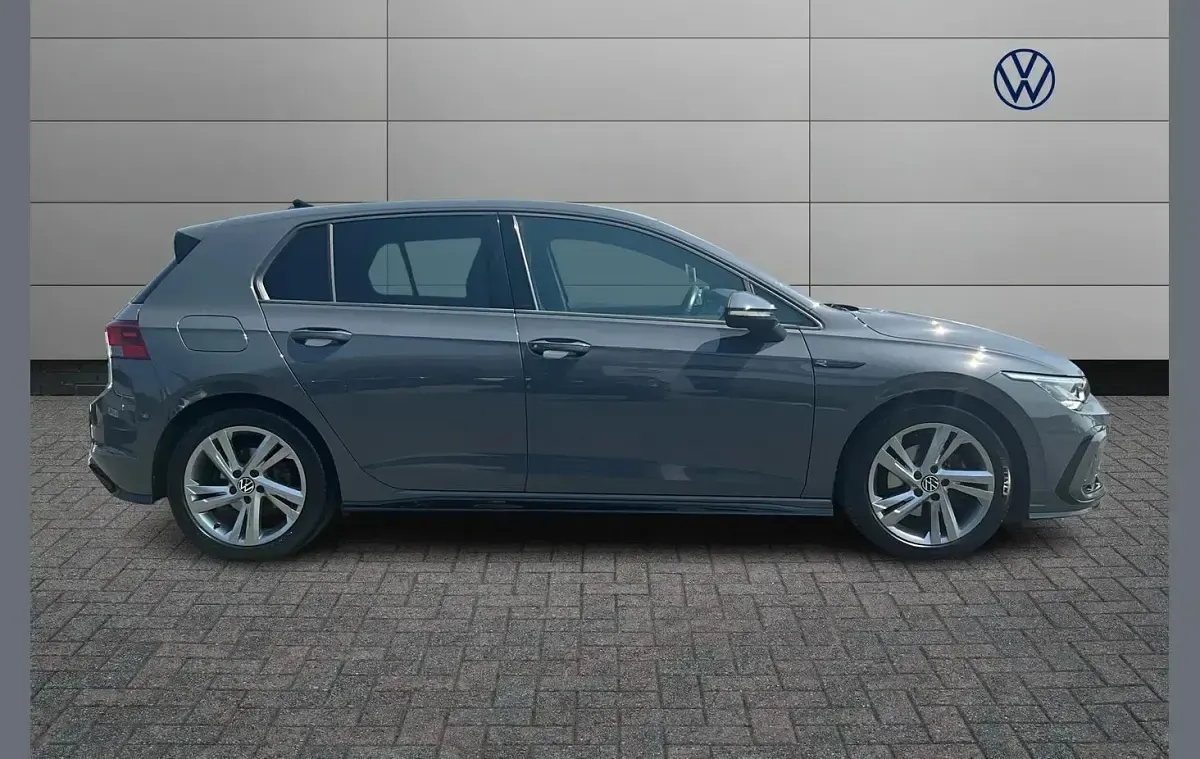 Used VW Golf VIII R-line 147 HP (108 kW) 2021 Grey Hatchback