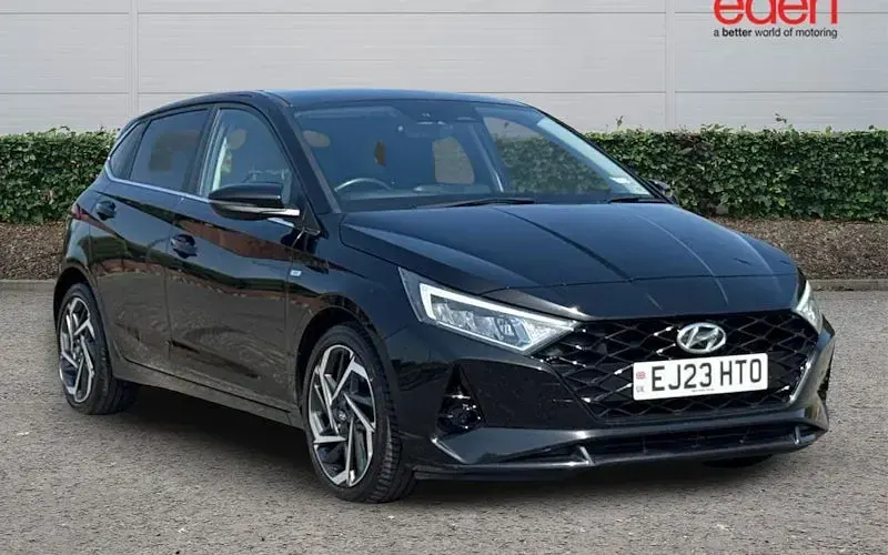 Used Hyundai i20 Premium 101 HP (74 kW) 2023 Hatchback