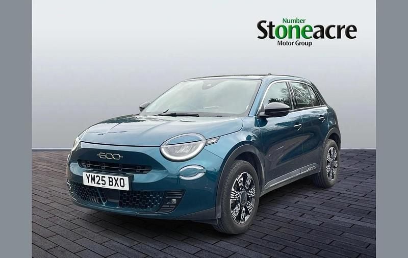 Used Fiat 600 S 99 HP (72 kW) 2025 Green SUV