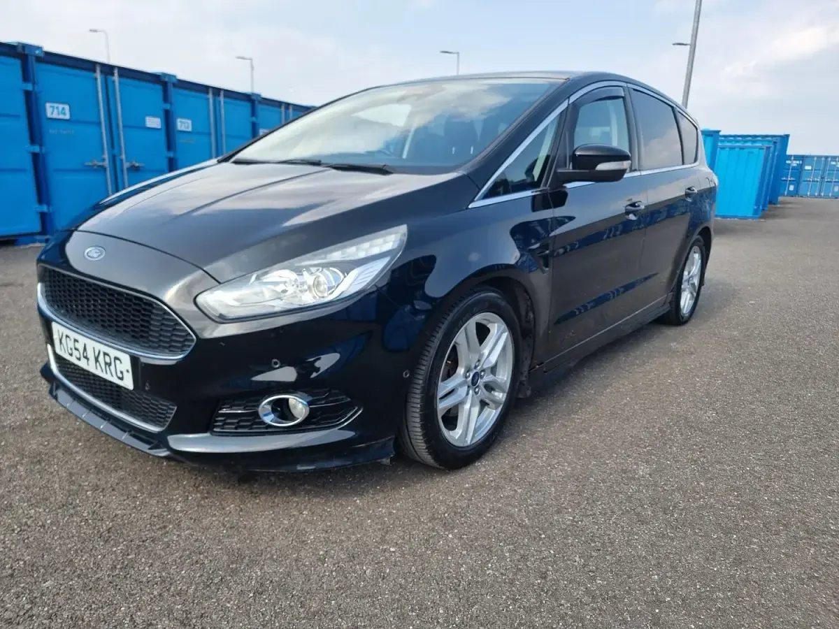 Used Ford S-MAX Sport 150 HP (110 kW) 2016 Black MPV