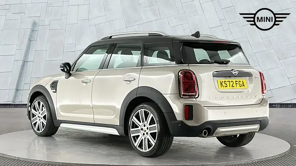 Used Mini Cooper Countryman Exclusive 134 HP (98 kW) 2022 Grey SUV