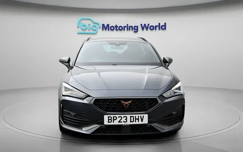 Used Cupra Leon VZ2 245 HP (180 kW) 2023 Grey Estate