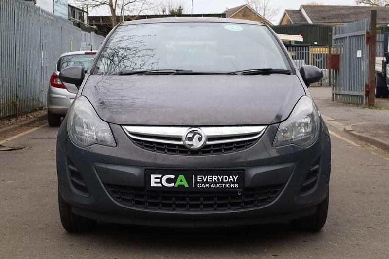 Used Vauxhall Corsa Design Edition 2014 Grey Hatchback