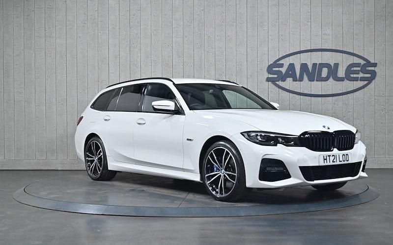 Used BMW 330e M Sport 292 HP (214 kW) 2021 White Estate