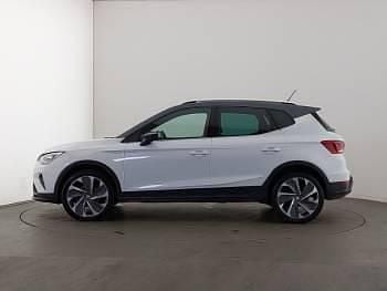 Used Seat Arona FR Sport 110 HP (80 kW) 2022 White SUV
