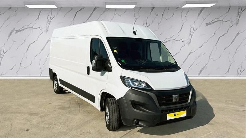 Used Fiat Ducato Business 140 HP (102 kW) 2023 White Van