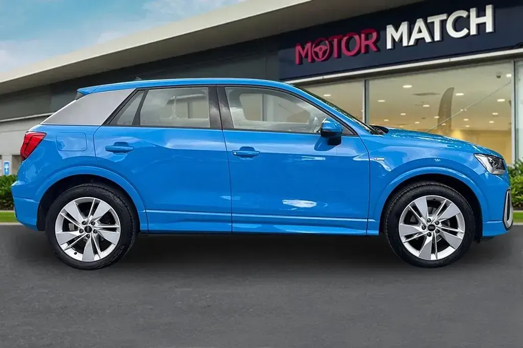 Usado Audi Q2 S-Line 2023 Azul SUV