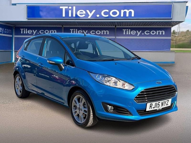 Used Ford Fiesta Zetec 2015 Blue Hatchback