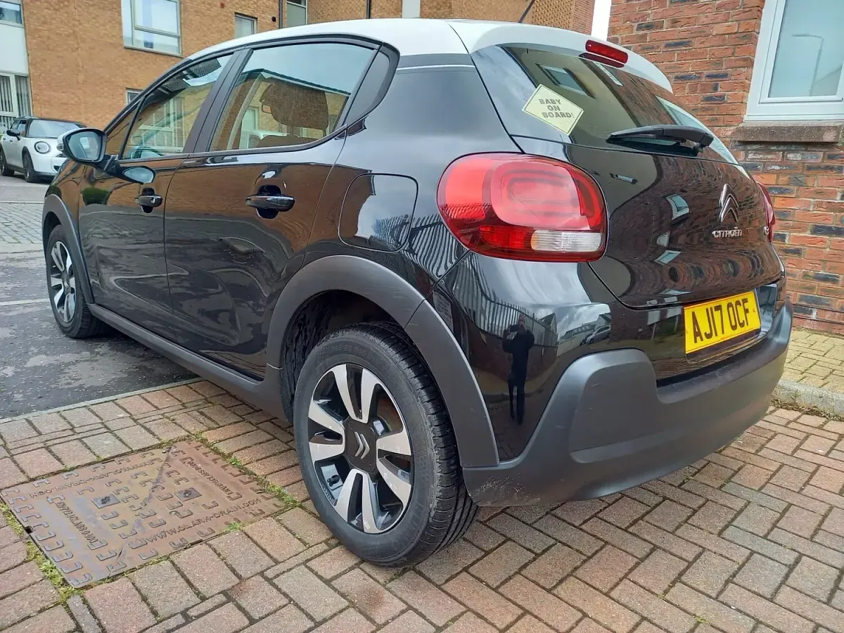 Used Citroën C3 Feel 2017 Black Hatchback