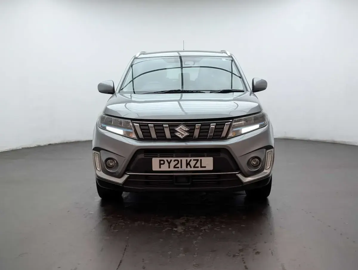 Second-hand Suzuki Vitara SZ-T 140 CP (102 kW) 2021 Gri SUV
