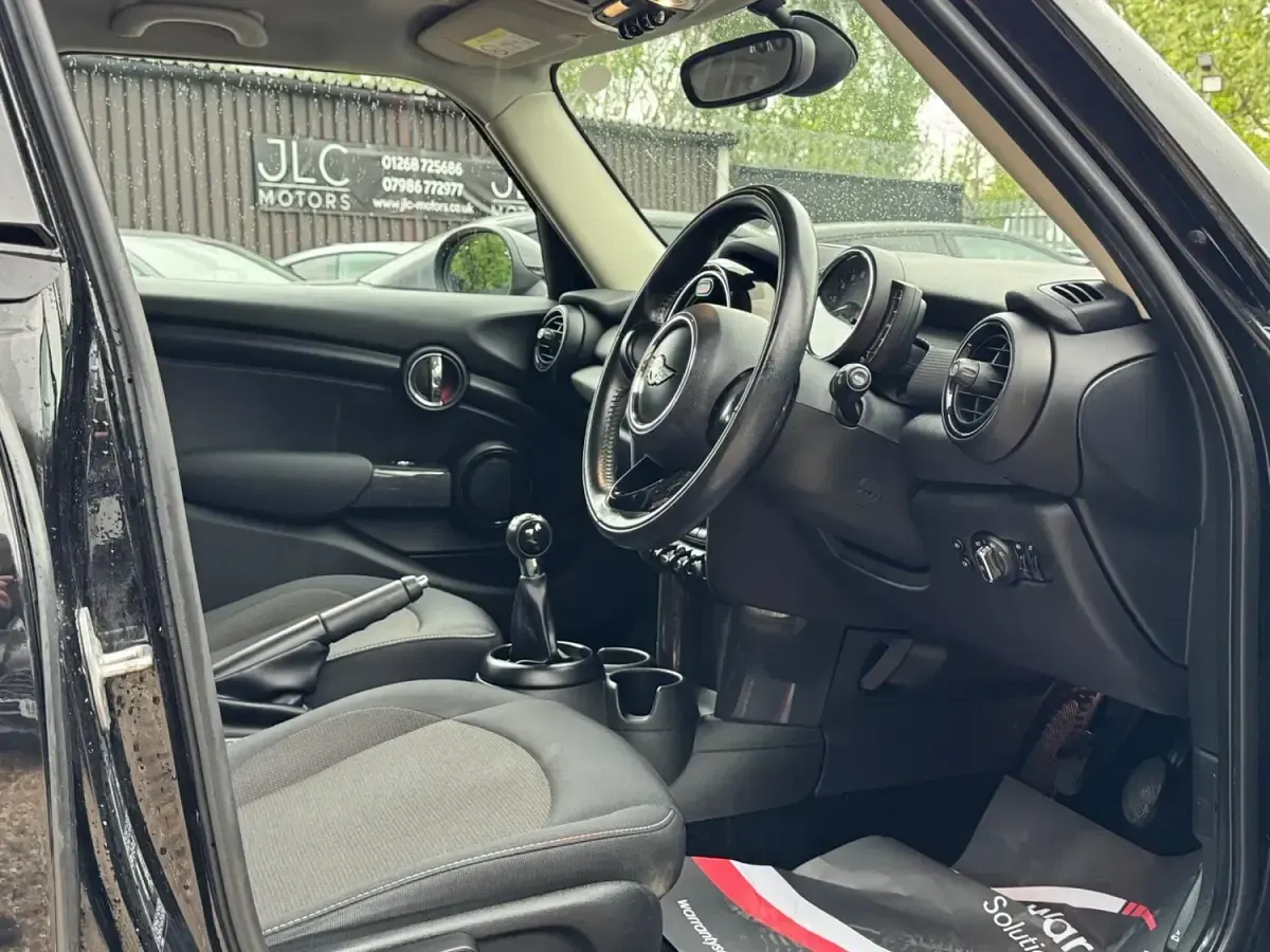 Used Mini Cooper Hatch 2017 Black Hatchback