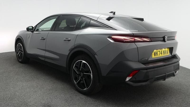 Second-hand Peugeot 408 GTi 130 CP (95 kW) 2024 Gri SUV