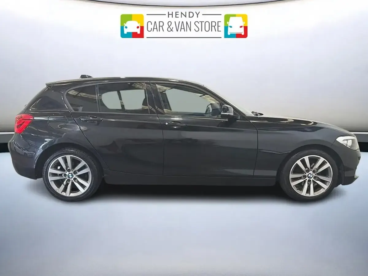 Used BMW 118 Sport Line 2016 Black Hatchback
