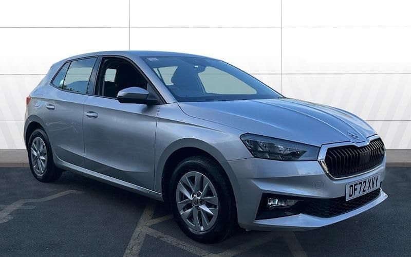 Used Skoda Fabia Comfort 95 HP (69 kW) 2023 Silver Hatchback