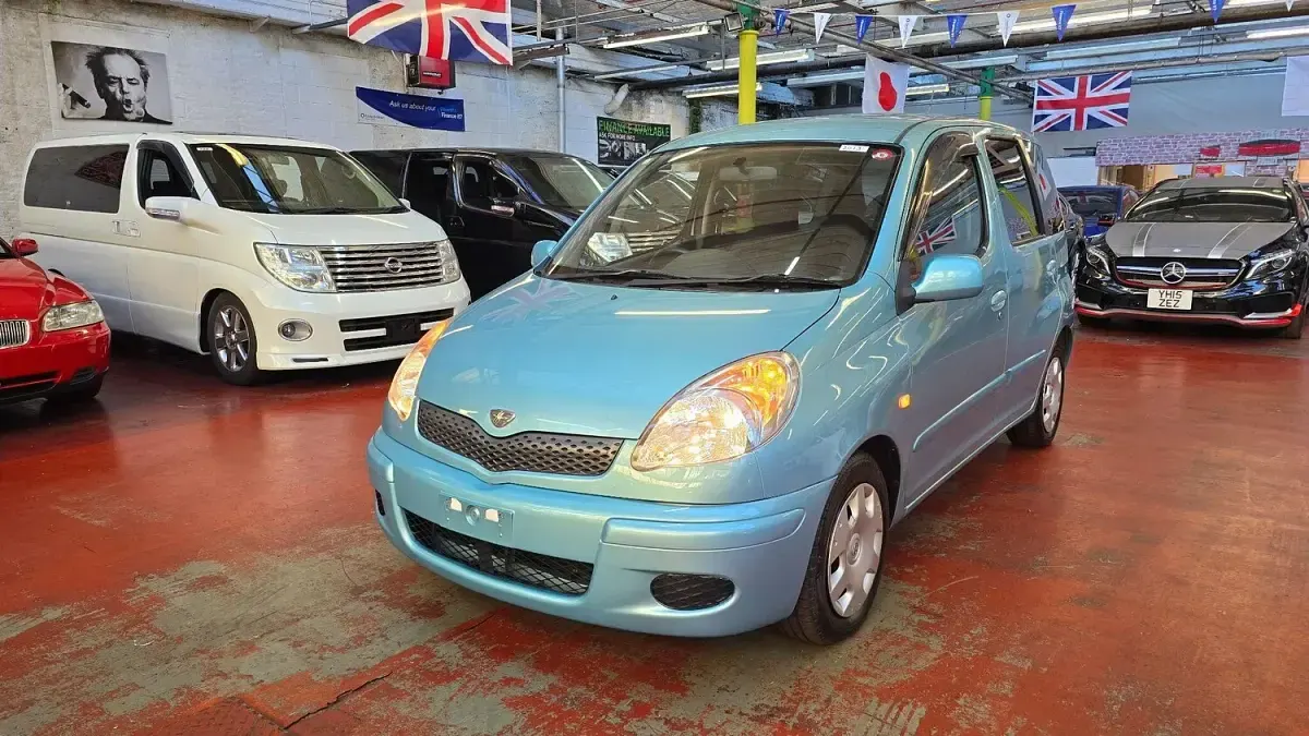 Used Toyota Yaris 2025 Blue Estate
