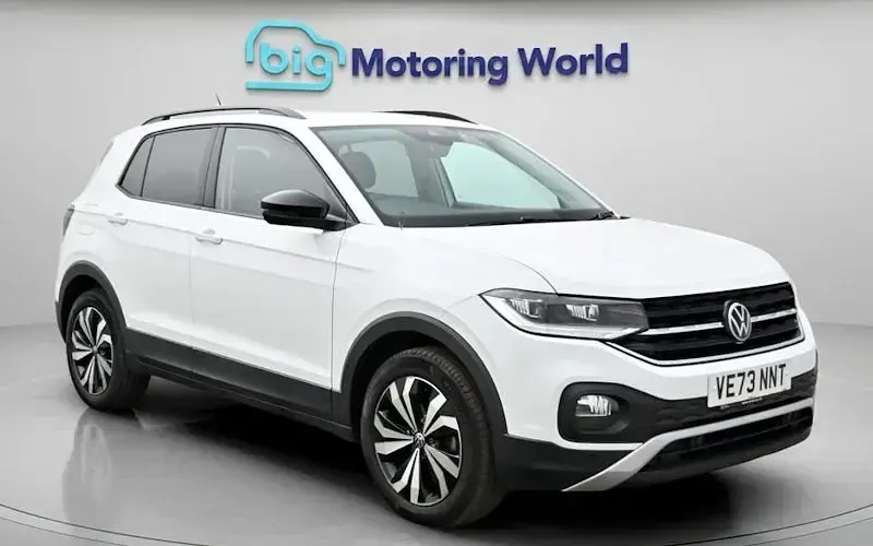 Usado VW T-Cross Black Edition 110 HP (80 kW) 2024 SUV