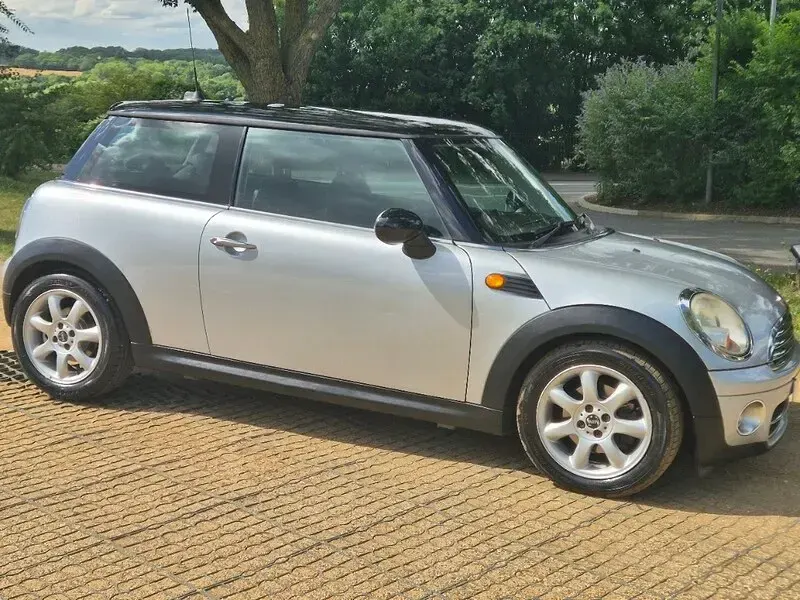 Used Mini Cooper D 2008 Silver Hatchback