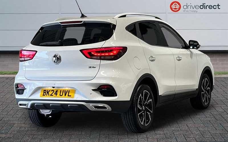 Used MG ZS Exclusive 111 HP (81 kW) 2024 White SUV