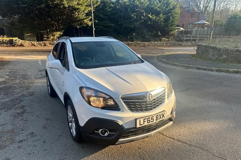 White Used 2015 Vauxhall Mokka SUV | £5,995 (Fair price) - Image 1/1