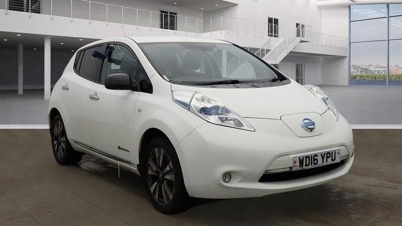 White Used 2016 Nissan Leaf Tekna Hatchback | £3,295 (Fair price) - Image 1/3
