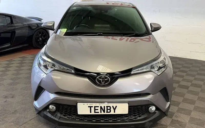 Used Toyota C-HR 116 HP (85 kW) 2019 SUV