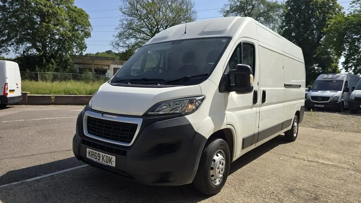 Used Peugeot Boxer 2019 White Van