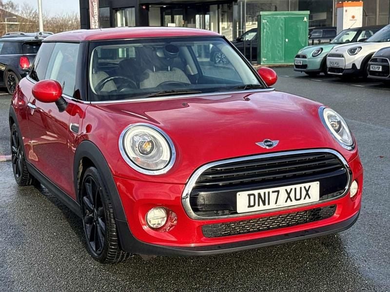 Red Used 2017 Mini Cooper Hatch Hatchback | £8,710 (Good price) - Image 1/4