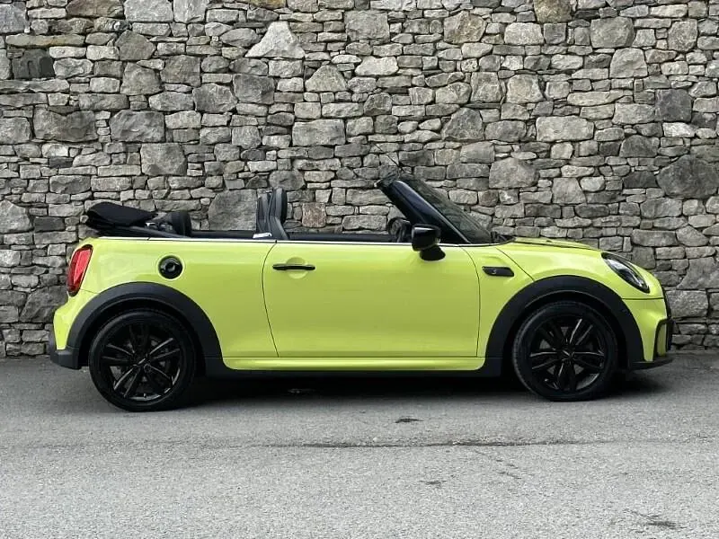 Used Mini Cooper S Cabriolet Sport 176 HP (129 kW) 2023 Yellow Cabriolet