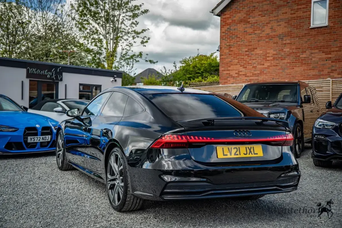 Usado Audi A7 Sportback S-Line 204 HP (150 kW) 2021 Preto Citadino