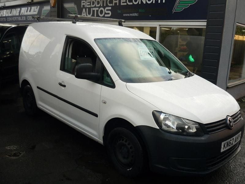 White Used 2012 VW Caddy MPV | £2,995 (Good price) - Image 1/4