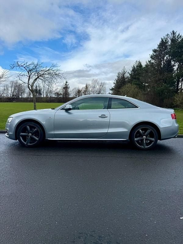 Used Audi A5 S-Line 170 HP (125 kW) 2009 Silver Coupe