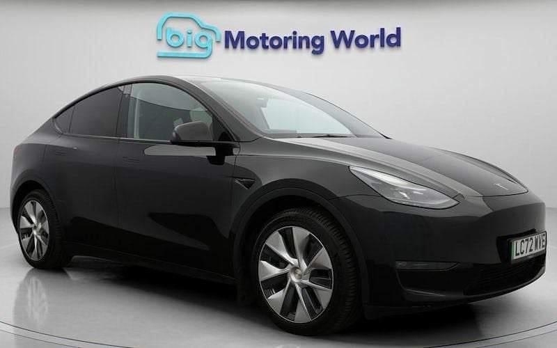 Used 2025 Tesla Model Y Long Range AWD SUV | £21,500 (Super price) - Image 1/4