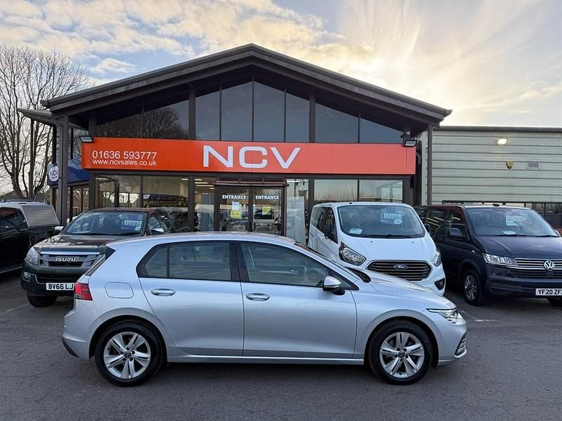 Used VW Golf VII Life 150 HP (110 kW) 2021 Silver Hatchback