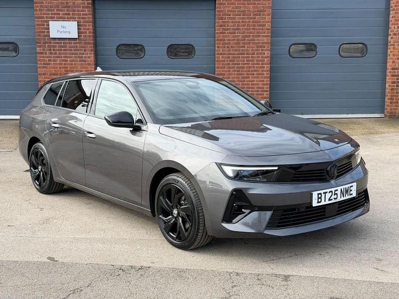 Used Vauxhall Astra S 130 HP (95 kW) 2025 Grey Estate