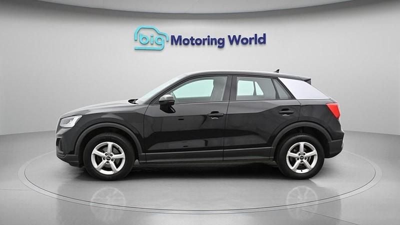 Used Audi Q2 110 HP (80 kW) 2022 Black SUV