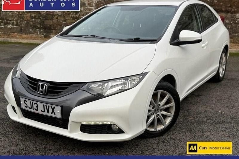 White Used 2013 Honda Civic ES Hatchback | £5,495 (Fair price) - Image 1/1