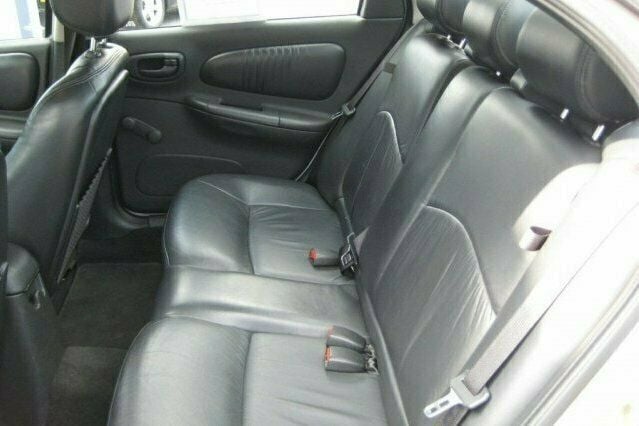 Used Chrysler Neon 131 HP (96 kW) 2003 Sedan