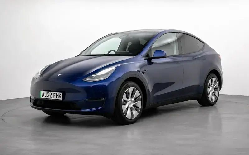 Used Tesla Model Y Long Range AWD 286 kW (389 HP) 2025 SUV