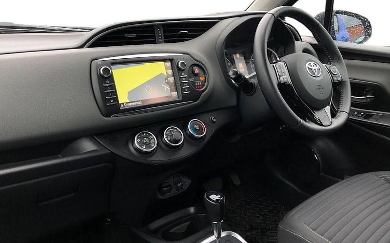 Used Toyota Yaris 111 HP (81 kW) 2019 Hatchback