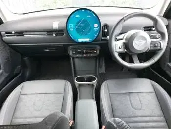 Used Mini Cooper Classic 114 kW (156 HP) 2025 Green Hatchback
