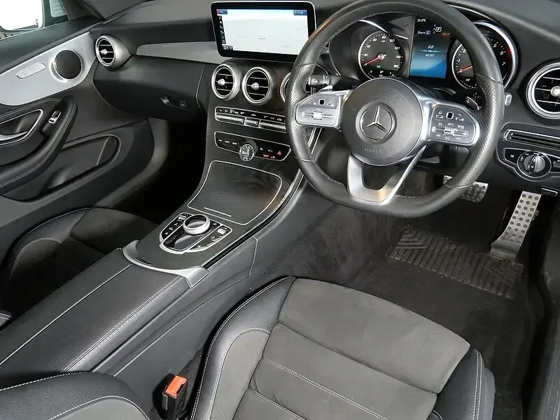 Used Mercedes C300 AMG line 258 HP (189 kW) 2019 Silver Coupe
