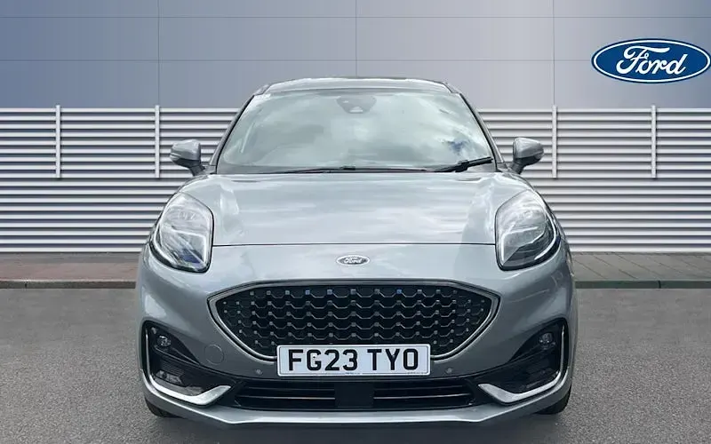 Używany Ford Puma ST-Line 155 KM (114 kW) 2023 Srebrny SUV