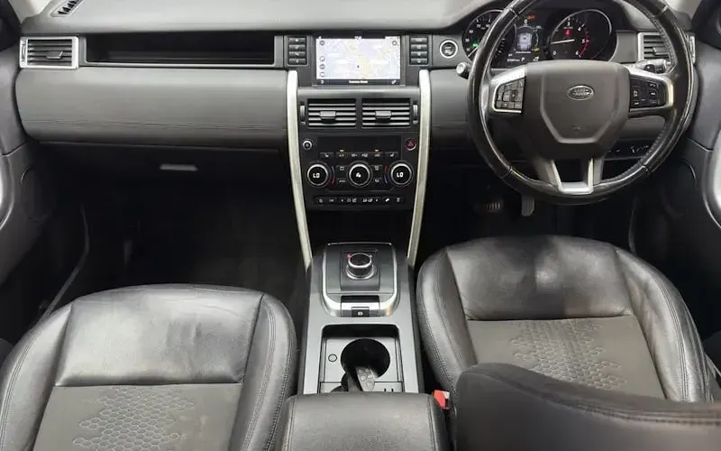 Used Land Rover Discovery Sport SE 179 HP (131 kW) 2018 Grey SUV
