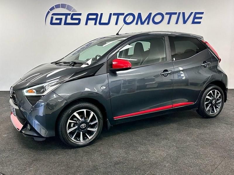 Grey Used 2020 Toyota Aygo Trend Hatchback | £10,390 (Good price) - Image 1/4