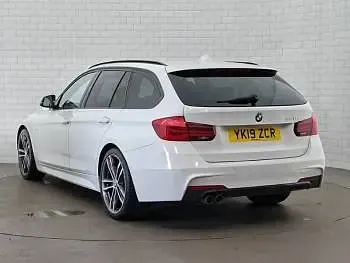 Used BMW 320 M Sport 184 HP (135 kW) 2019 White Estate