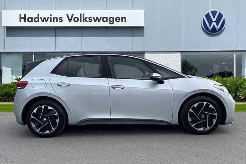 Used VW ID.3 Pro 150 kW (204 HP) 2023 Silver Hatchback